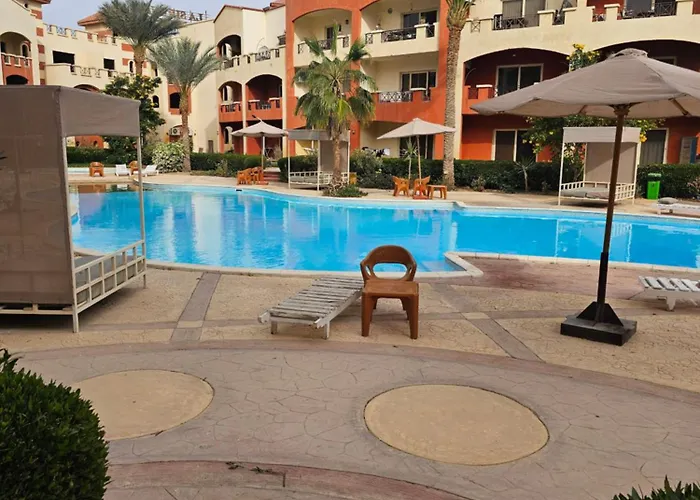 Appartamento Pool & *